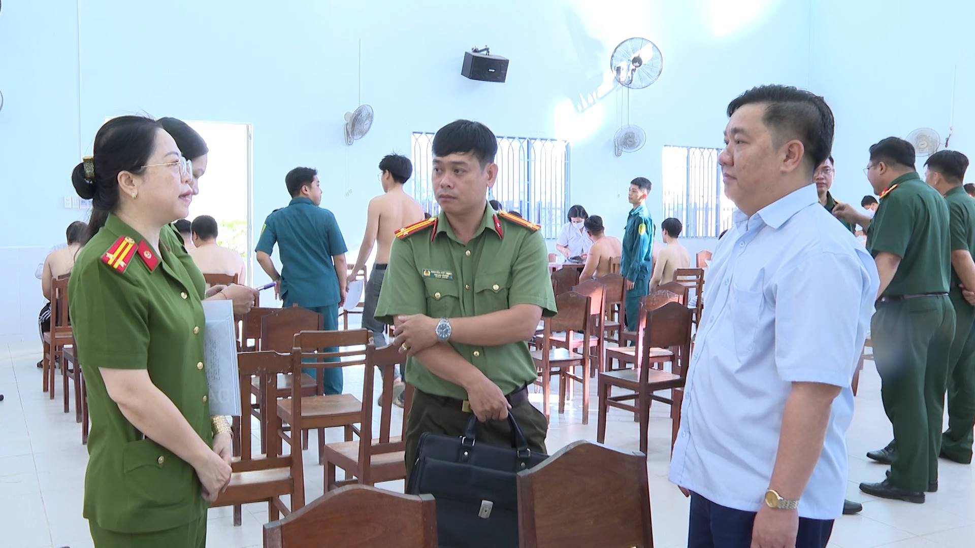 anh tin bai